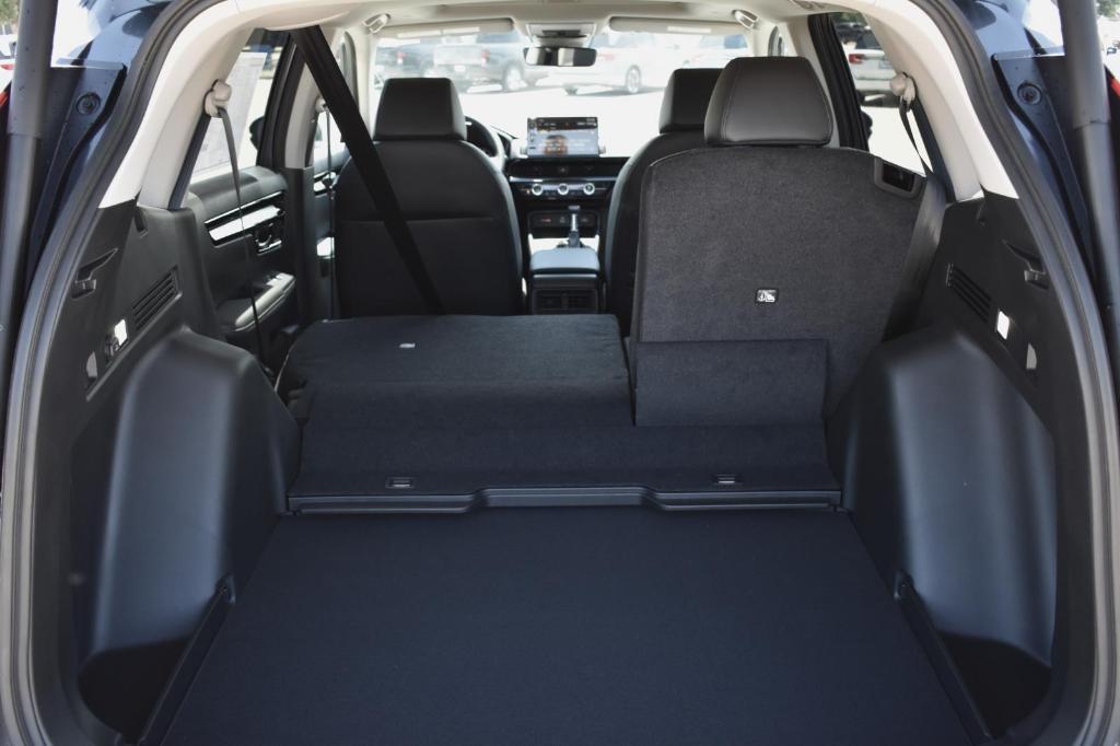 new 2025 Honda CR-V car