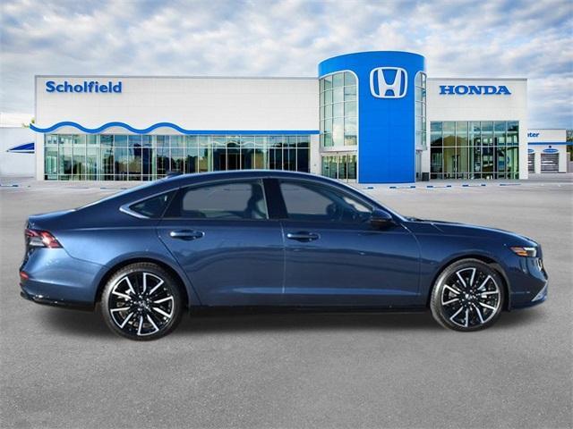 new 2025 Honda Accord Hybrid car, priced at $40,395