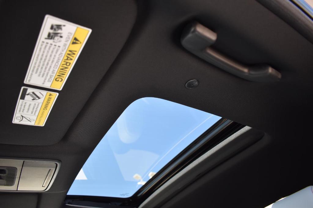 new 2026 Honda CR-V Hybrid car