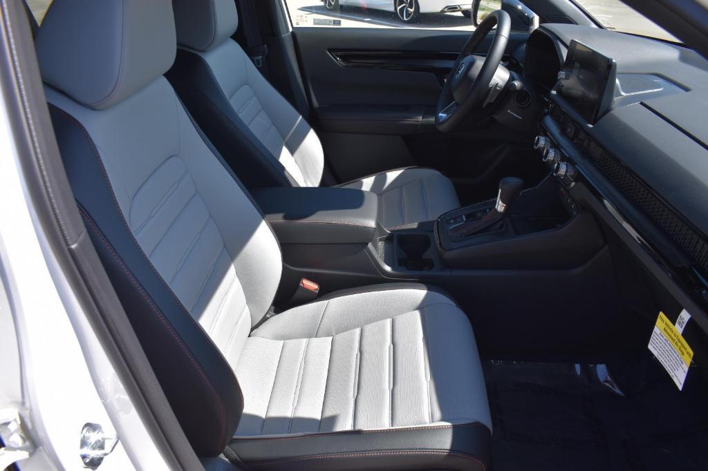 new 2026 Honda CR-V Hybrid car