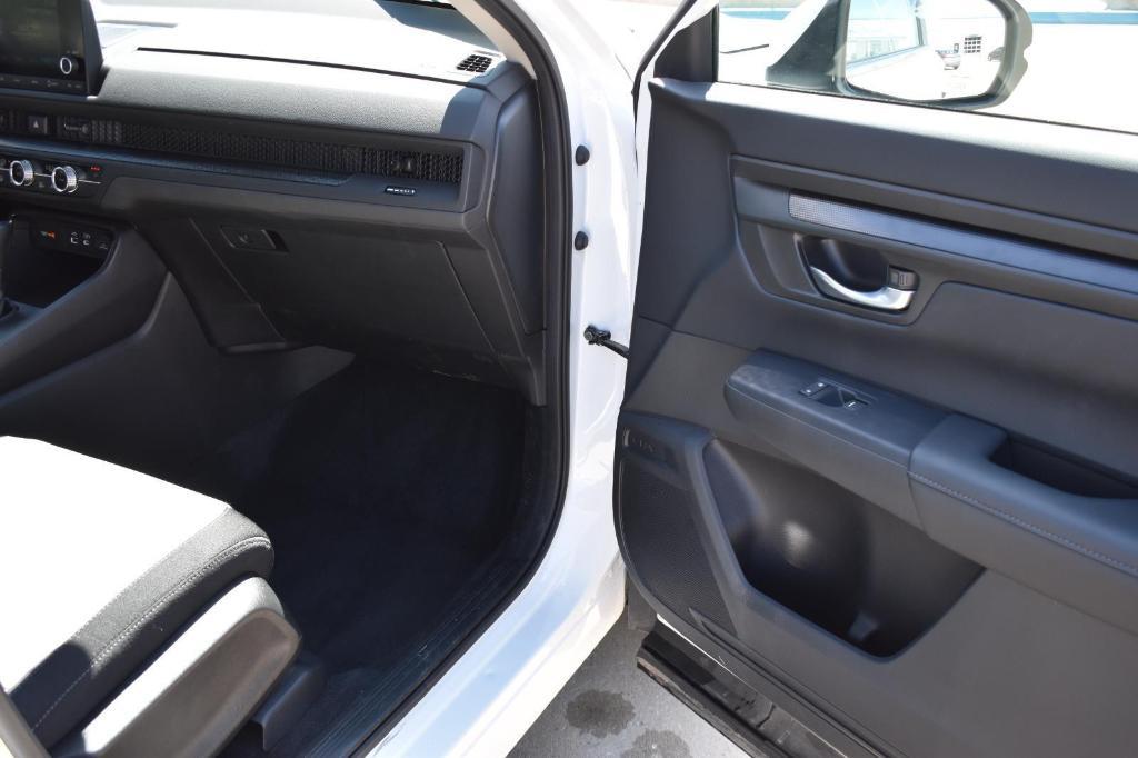 used 2024 Honda CR-V car, priced at $33,991