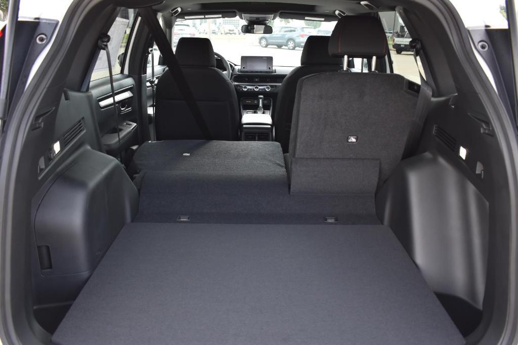 new 2025 Honda CR-V Hybrid car