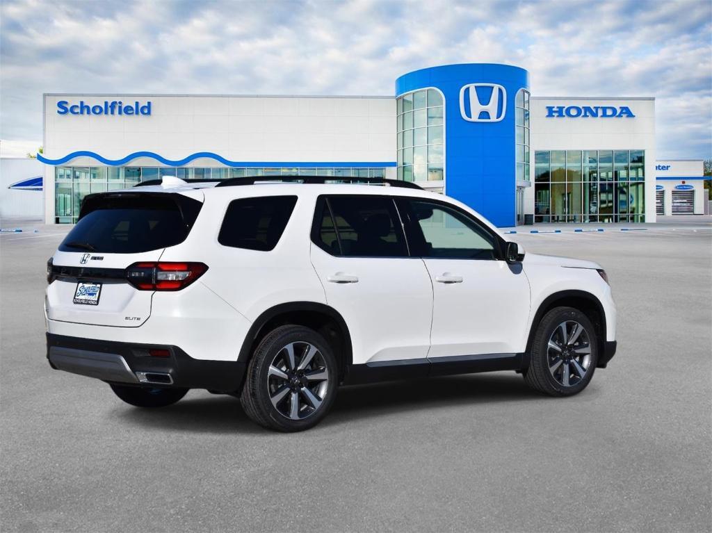 new 2025 Honda Pilot car