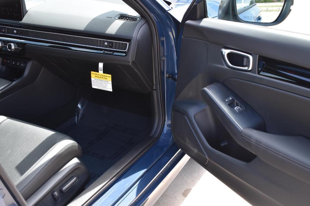 new 2026 Honda Civic Hybrid car