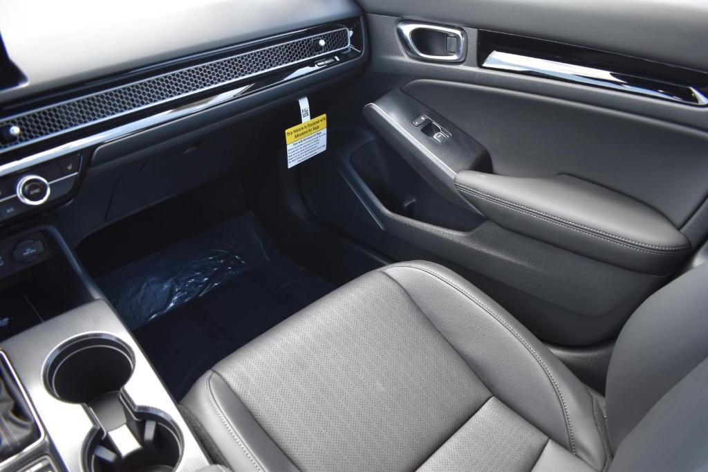 new 2026 Honda Civic Hybrid car