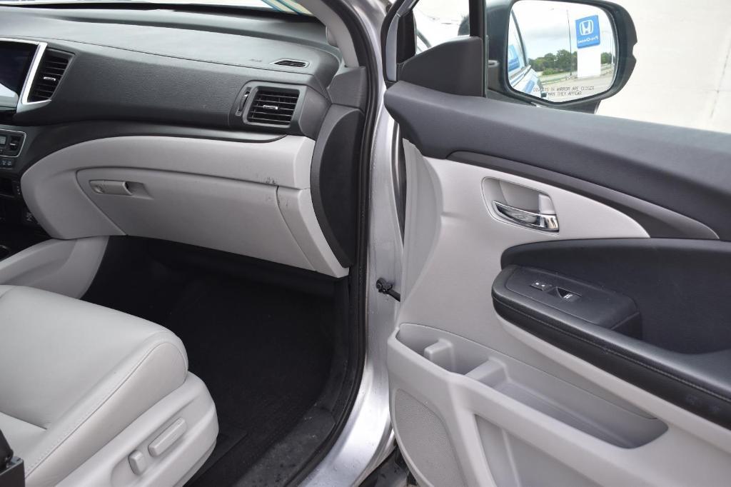 used 2017 Honda Pilot car, priced at $21,991