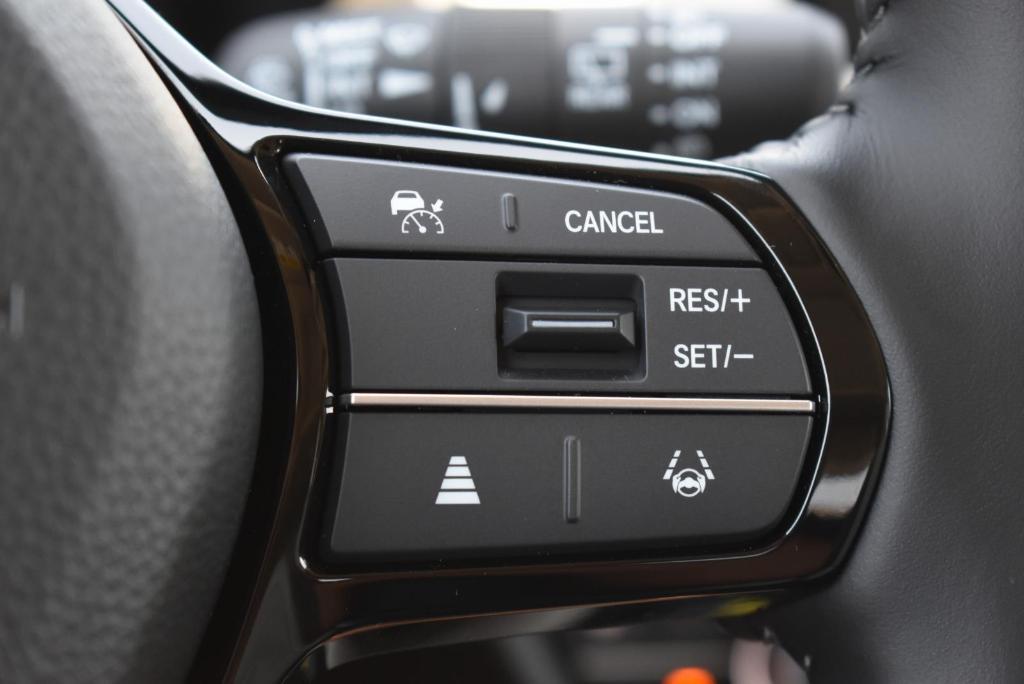 new 2025 Honda HR-V car