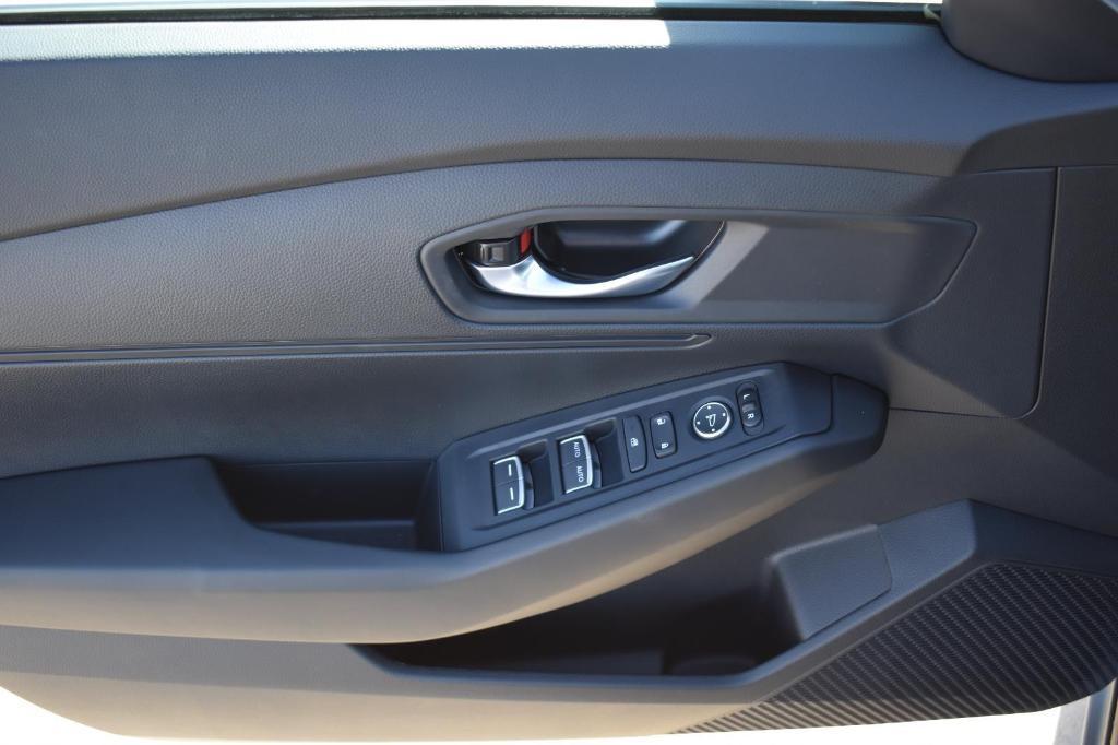 new 2025 Honda Accord car