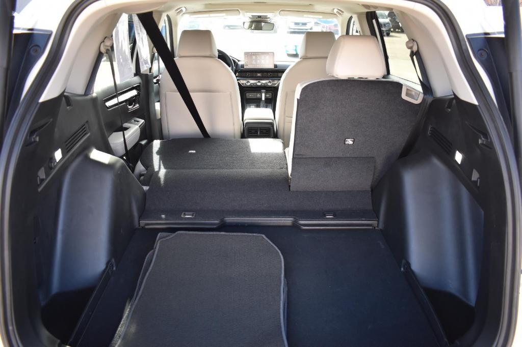 used 2025 Honda CR-V car, priced at $35,492