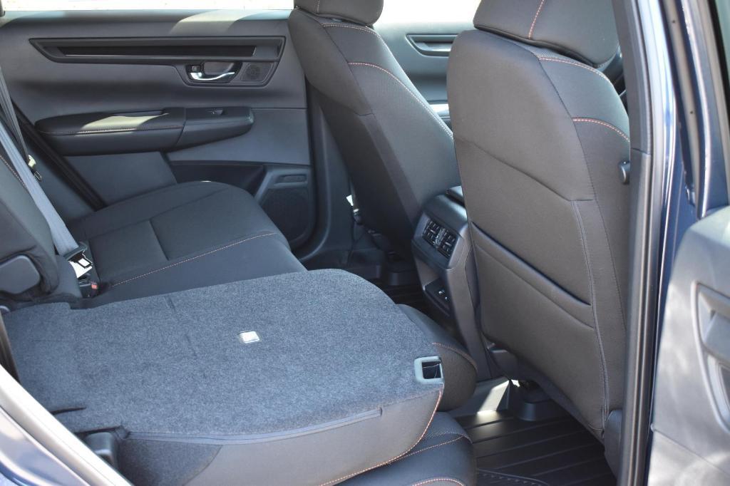 new 2026 Honda CR-V Hybrid car