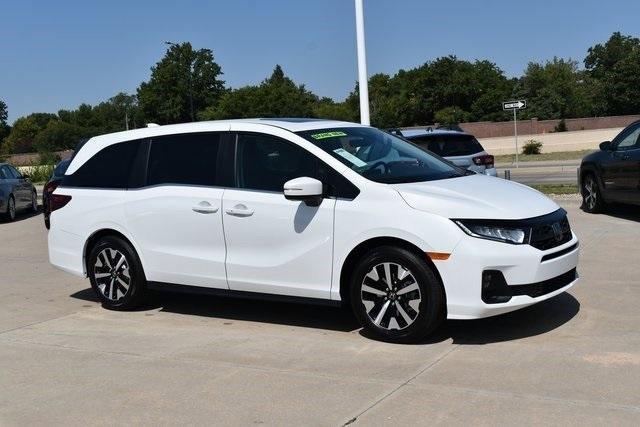 new 2025 Honda Odyssey car, priced at $43,770