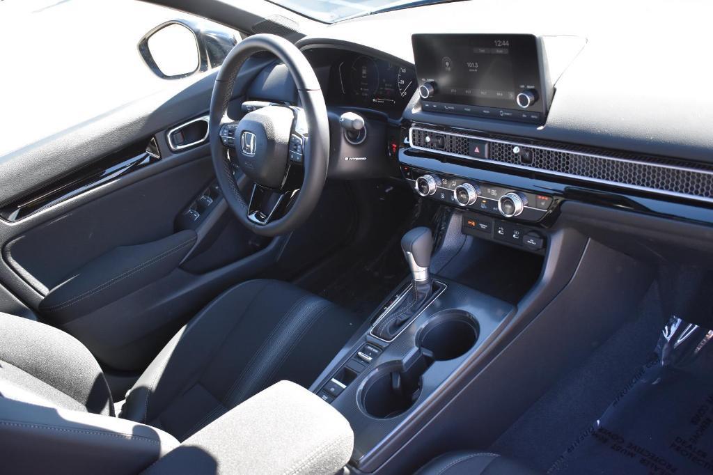 new 2025 Honda Civic Hybrid car