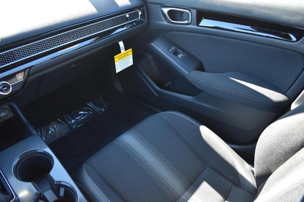 new 2025 Honda Civic Hybrid car