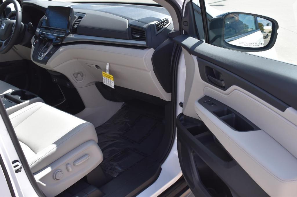 new 2025 Honda Odyssey car
