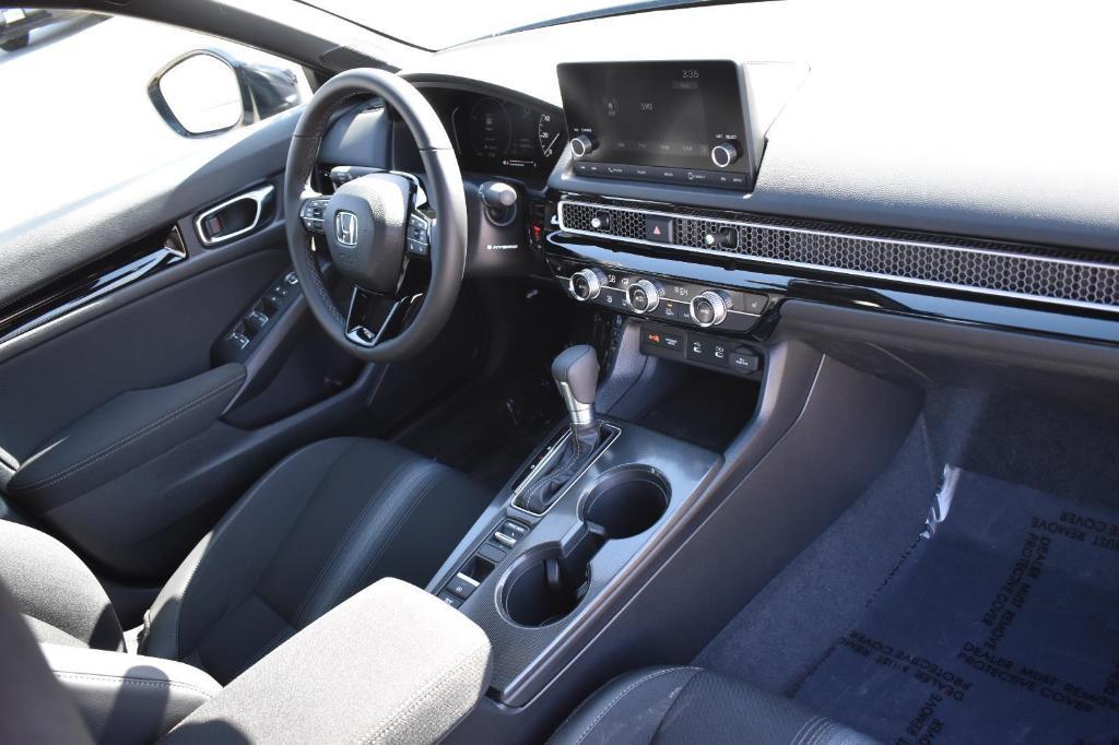 new 2025 Honda Civic Hybrid car