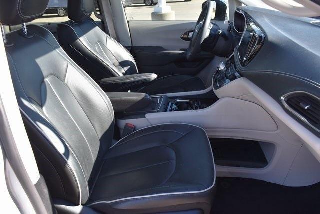 used 2023 Chrysler Pacifica car, priced at $37,991