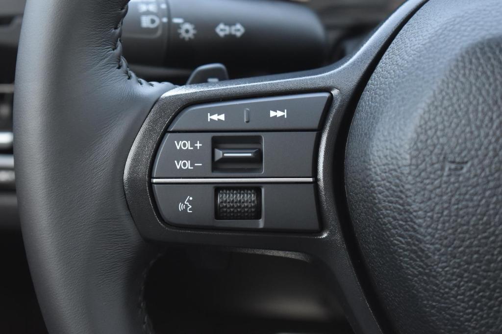 new 2025 Honda Accord Hybrid car