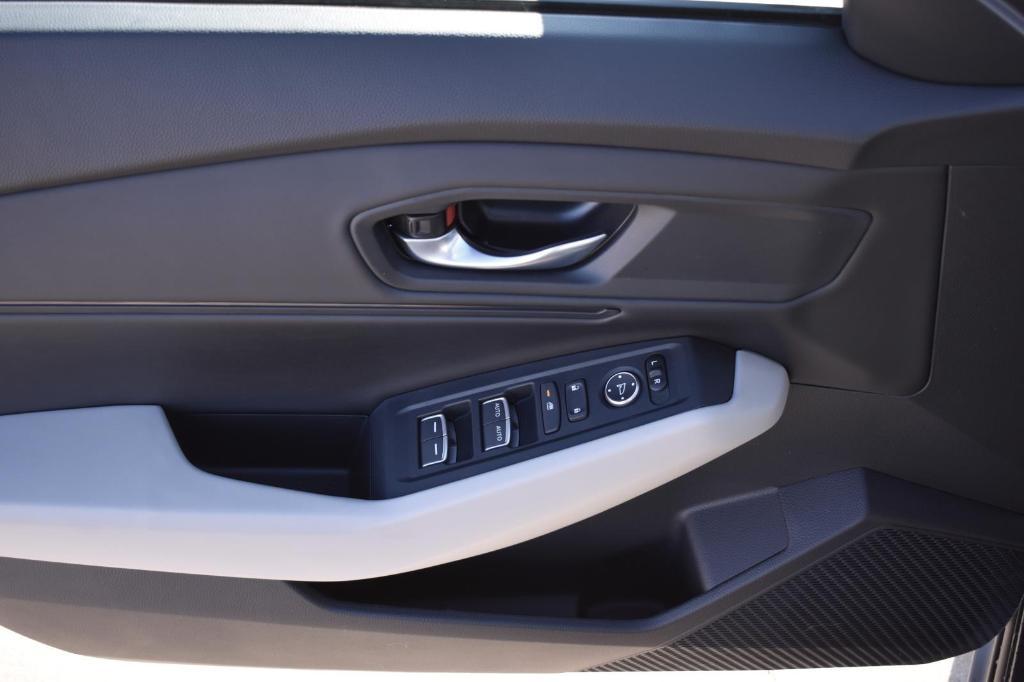 new 2025 Honda Accord car