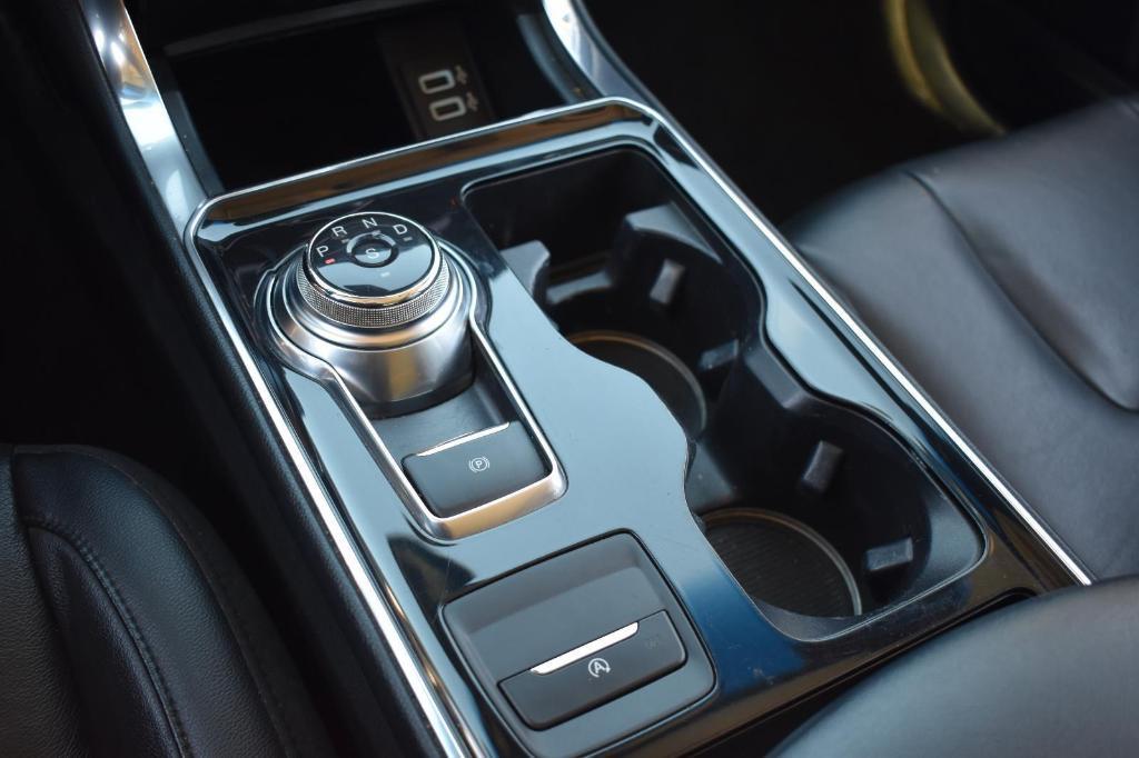 used 2019 Ford Edge car, priced at $16,992