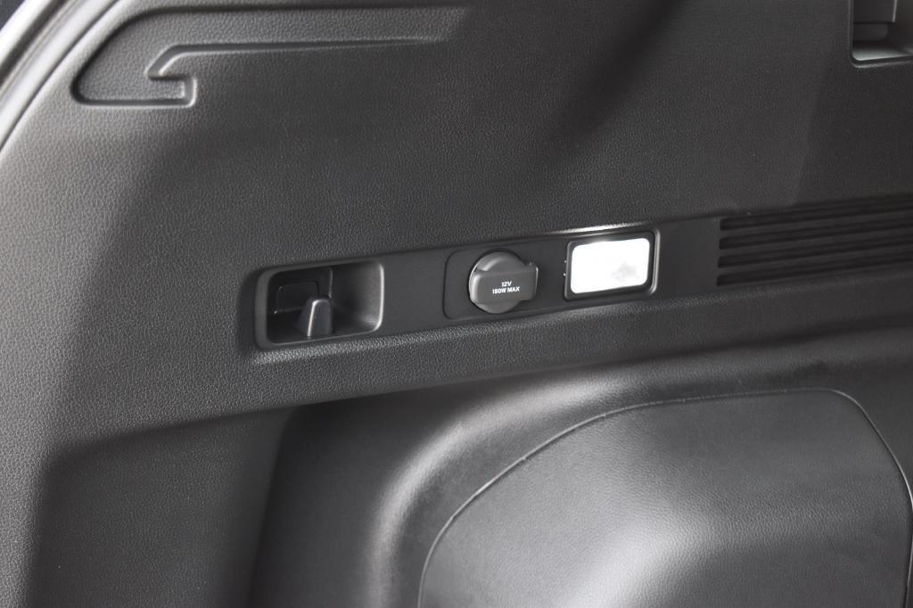 new 2026 Honda CR-V Hybrid car