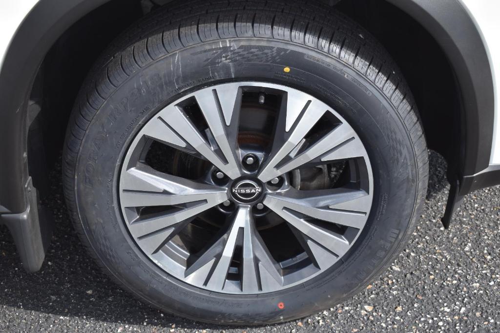 used 2023 Nissan Rogue car, priced at $25,491
