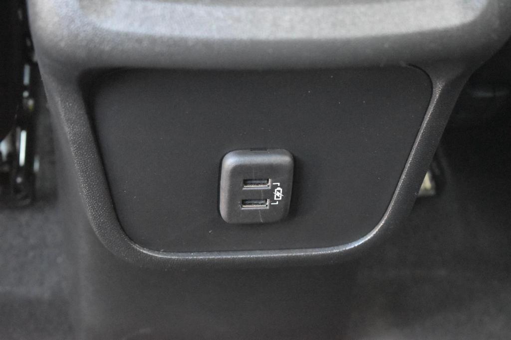 used 2023 Chevrolet Equinox car, priced at $21,992