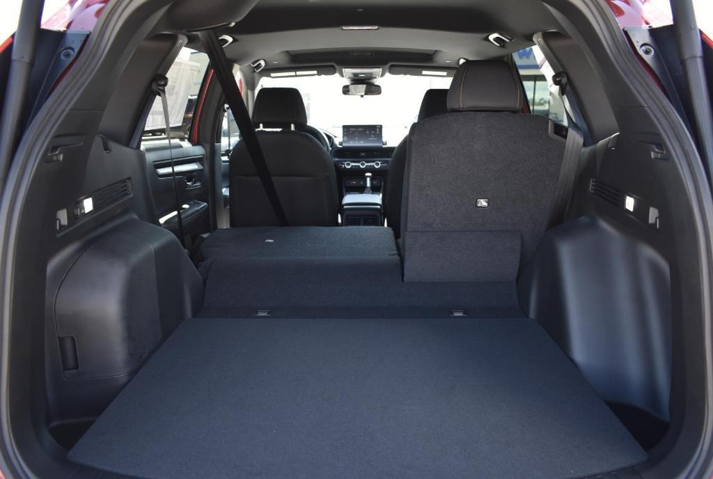 new 2026 Honda CR-V Hybrid car