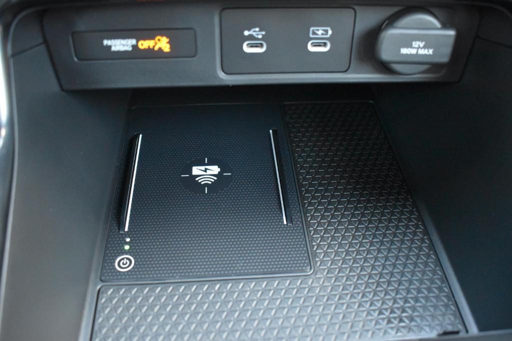 new 2026 Honda CR-V Hybrid car