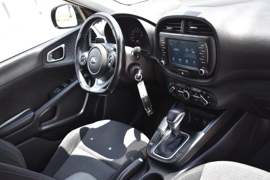 used 2021 Kia Soul car, priced at $16,991