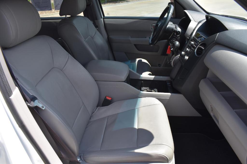 used 2015 Honda Pilot car, priced at $13,991