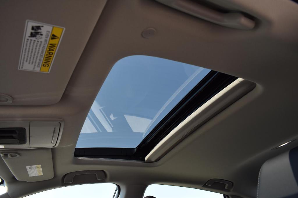 new 2025 Honda Accord Hybrid car