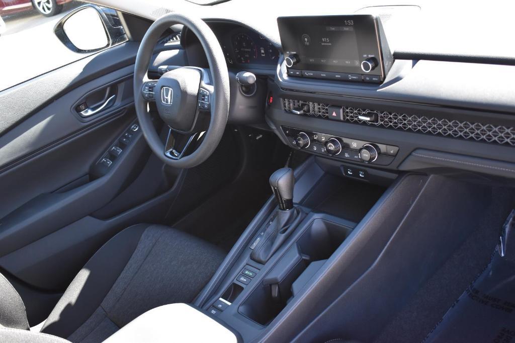 new 2025 Honda Accord car
