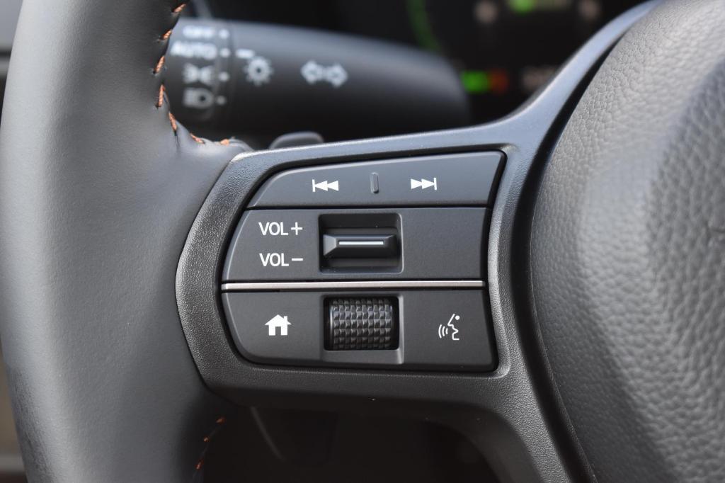 new 2025 Honda CR-V Hybrid car