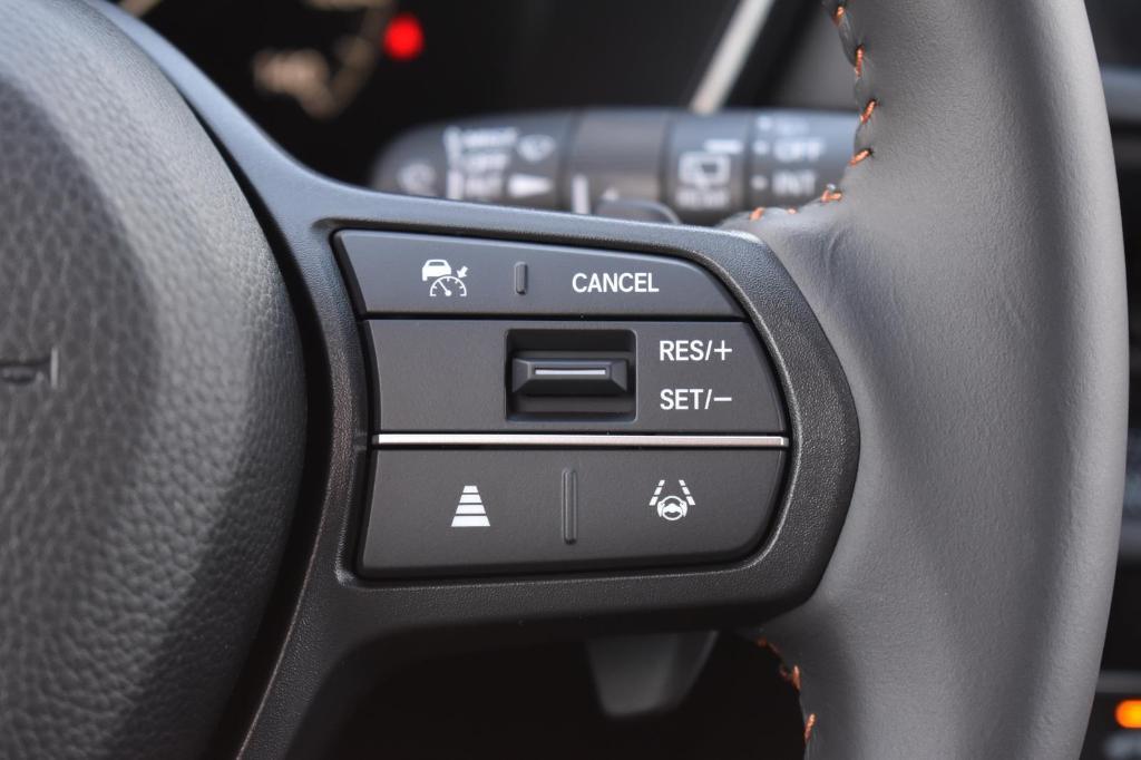 new 2025 Honda CR-V Hybrid car