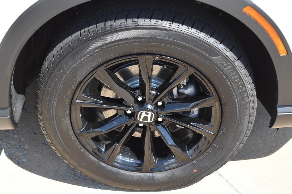 new 2025 Honda CR-V Hybrid car