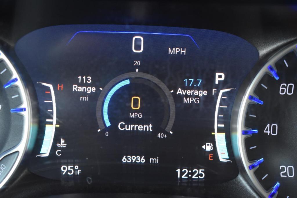 used 2023 Chrysler Pacifica car, priced at $25,991