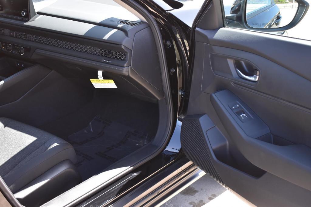 new 2025 Honda Accord car