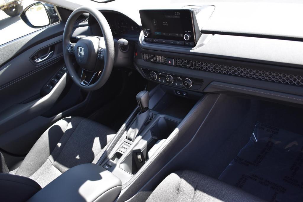 new 2025 Honda Accord car