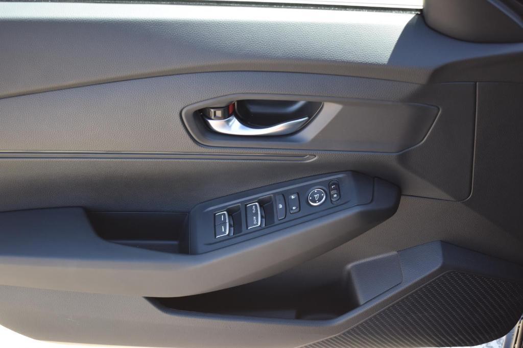 new 2025 Honda Accord car