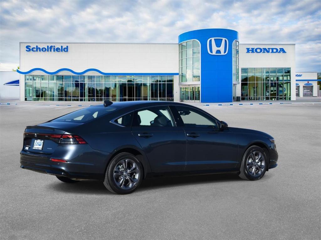 new 2025 Honda Accord Hybrid car