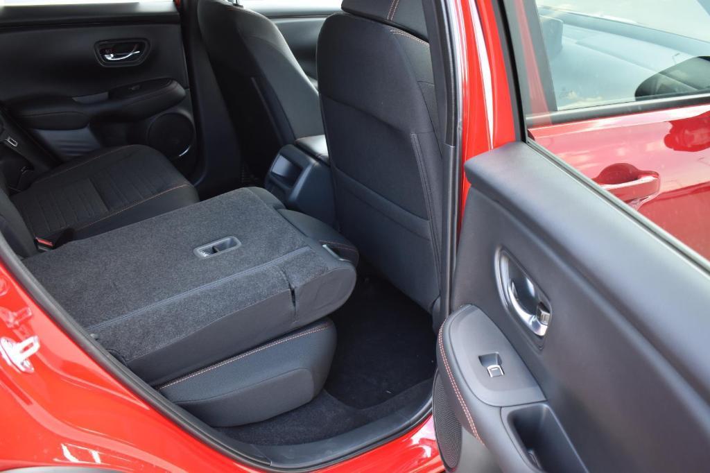 new 2026 Honda HR-V car