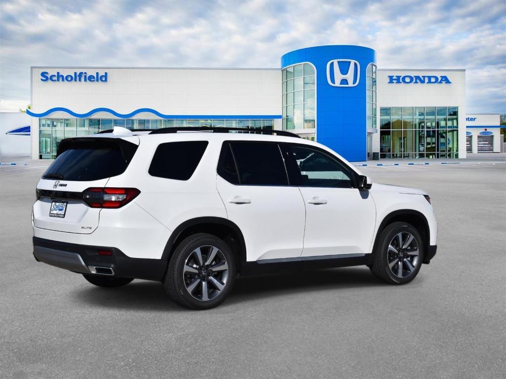 new 2025 Honda Pilot car