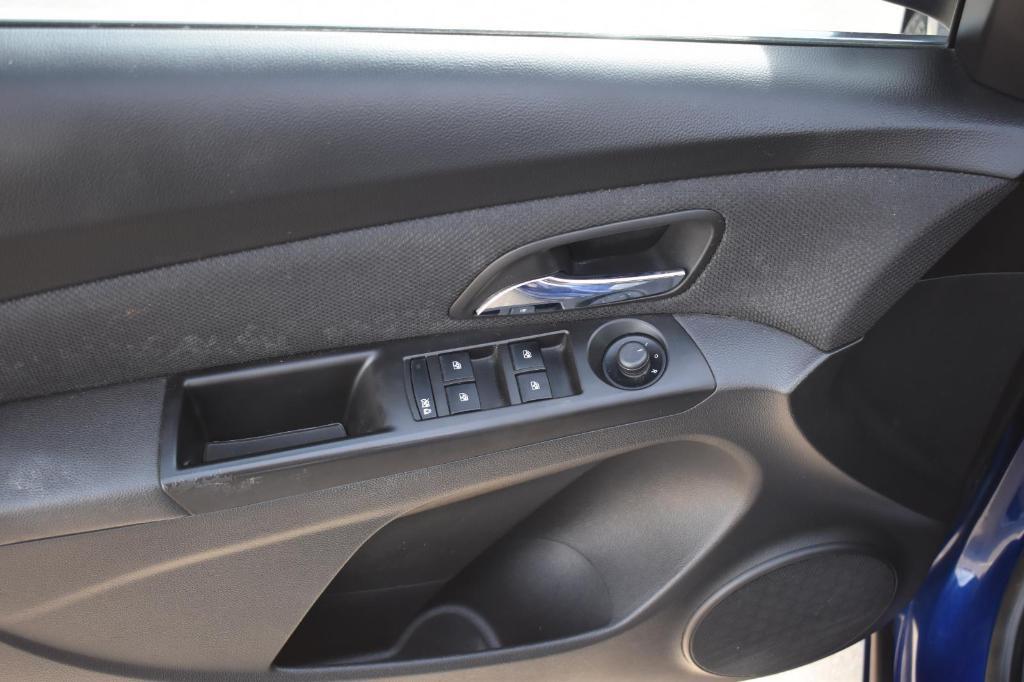 used 2013 Chevrolet Cruze car, priced at $7,991