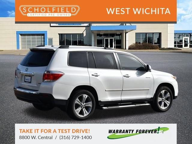 used 2011 Toyota Highlander car, priced at $12,991