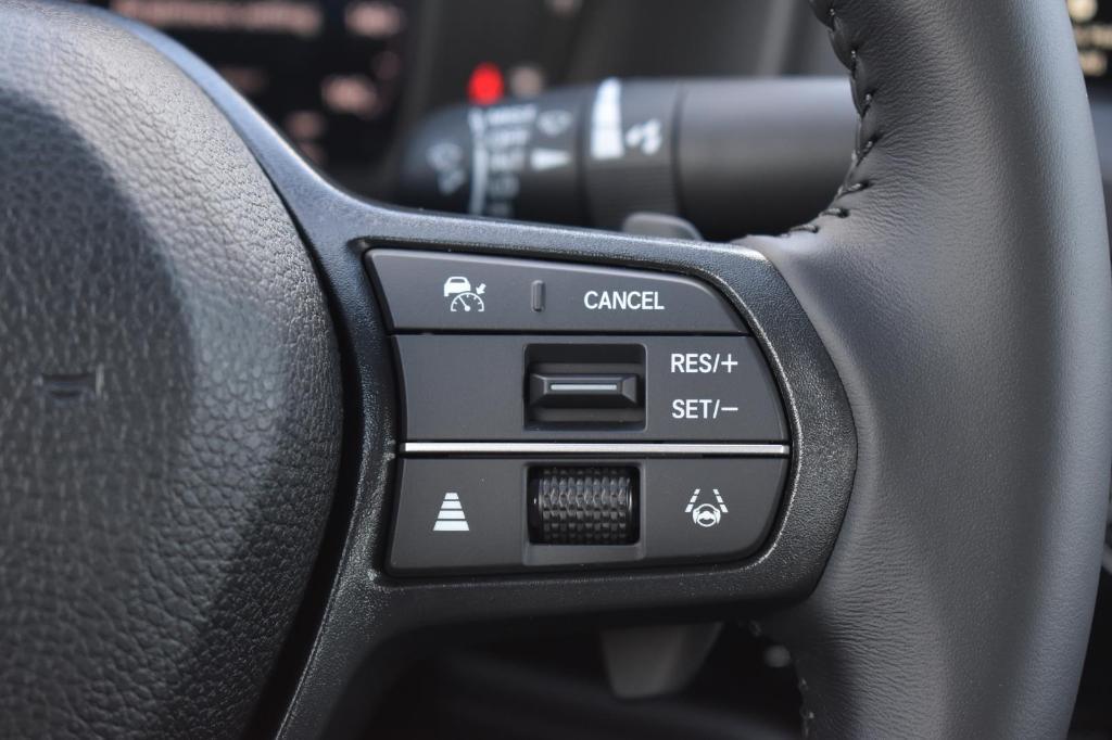 new 2025 Honda Accord Hybrid car