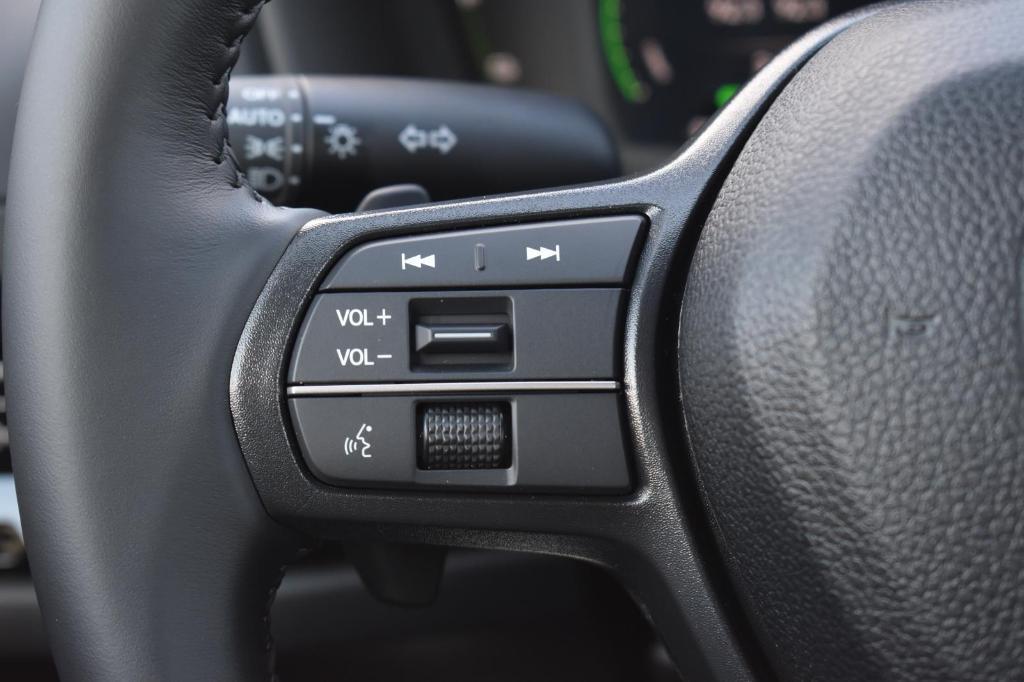 new 2025 Honda Accord Hybrid car