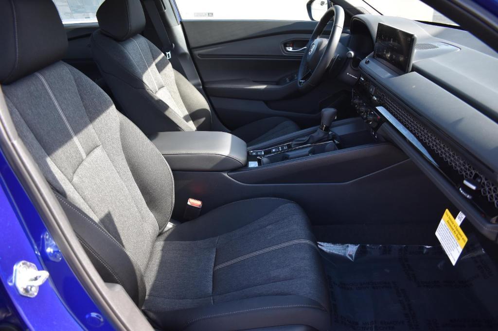 new 2025 Honda Accord Hybrid car