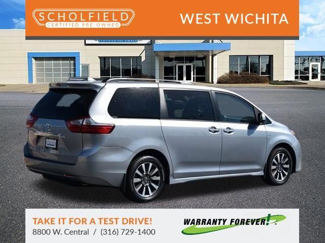 used 2018 Toyota Sienna car, priced at $34,392