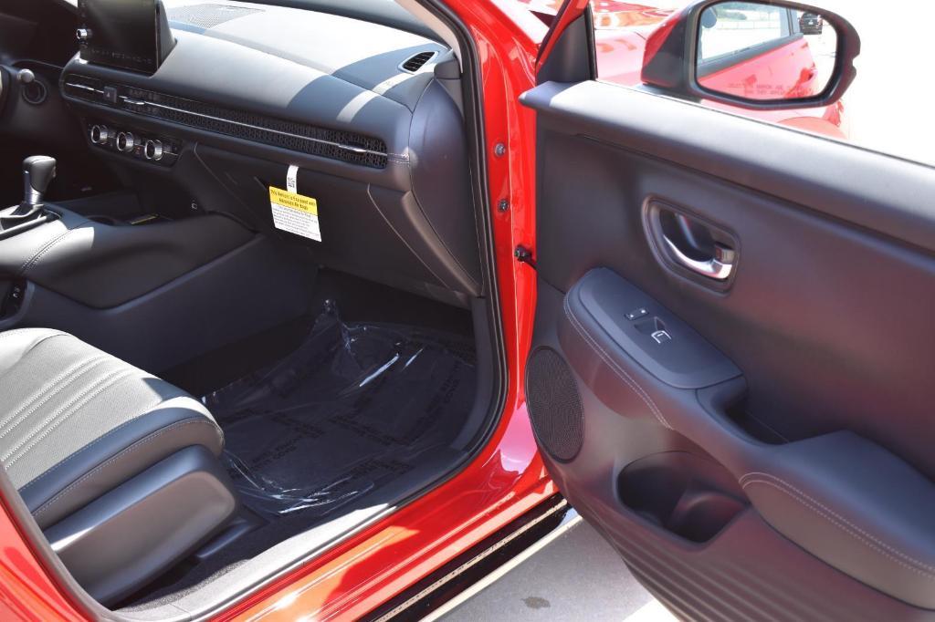 new 2025 Honda HR-V car