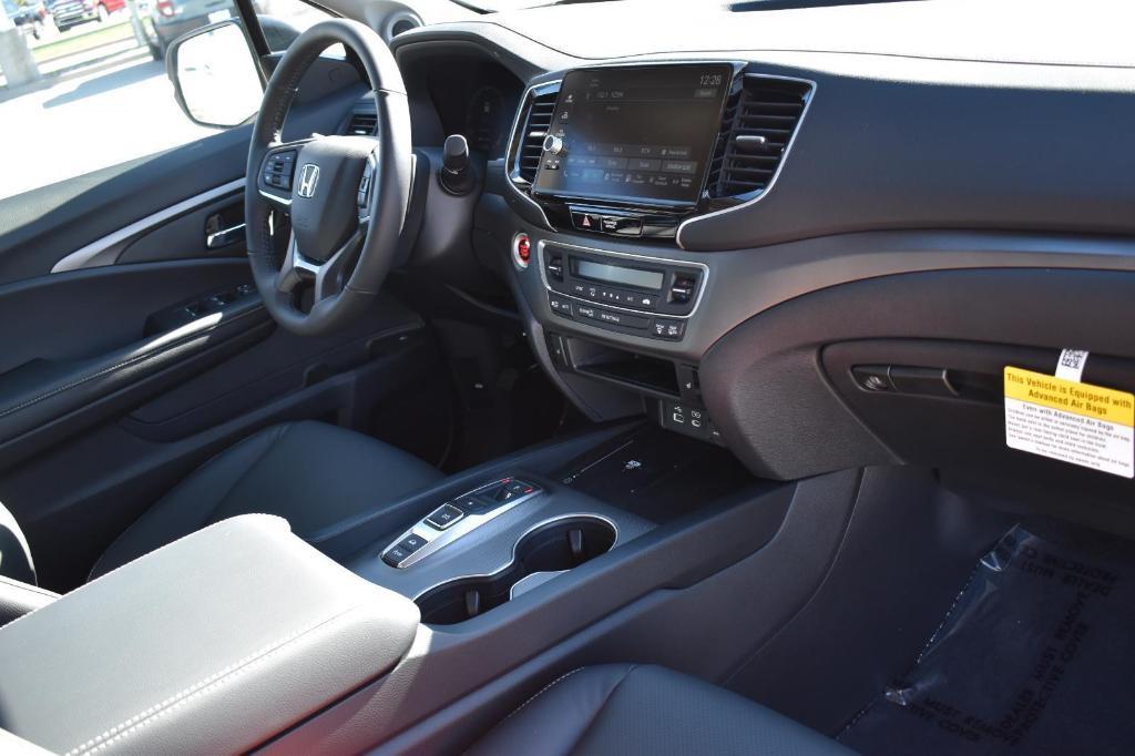 new 2025 Honda Ridgeline car